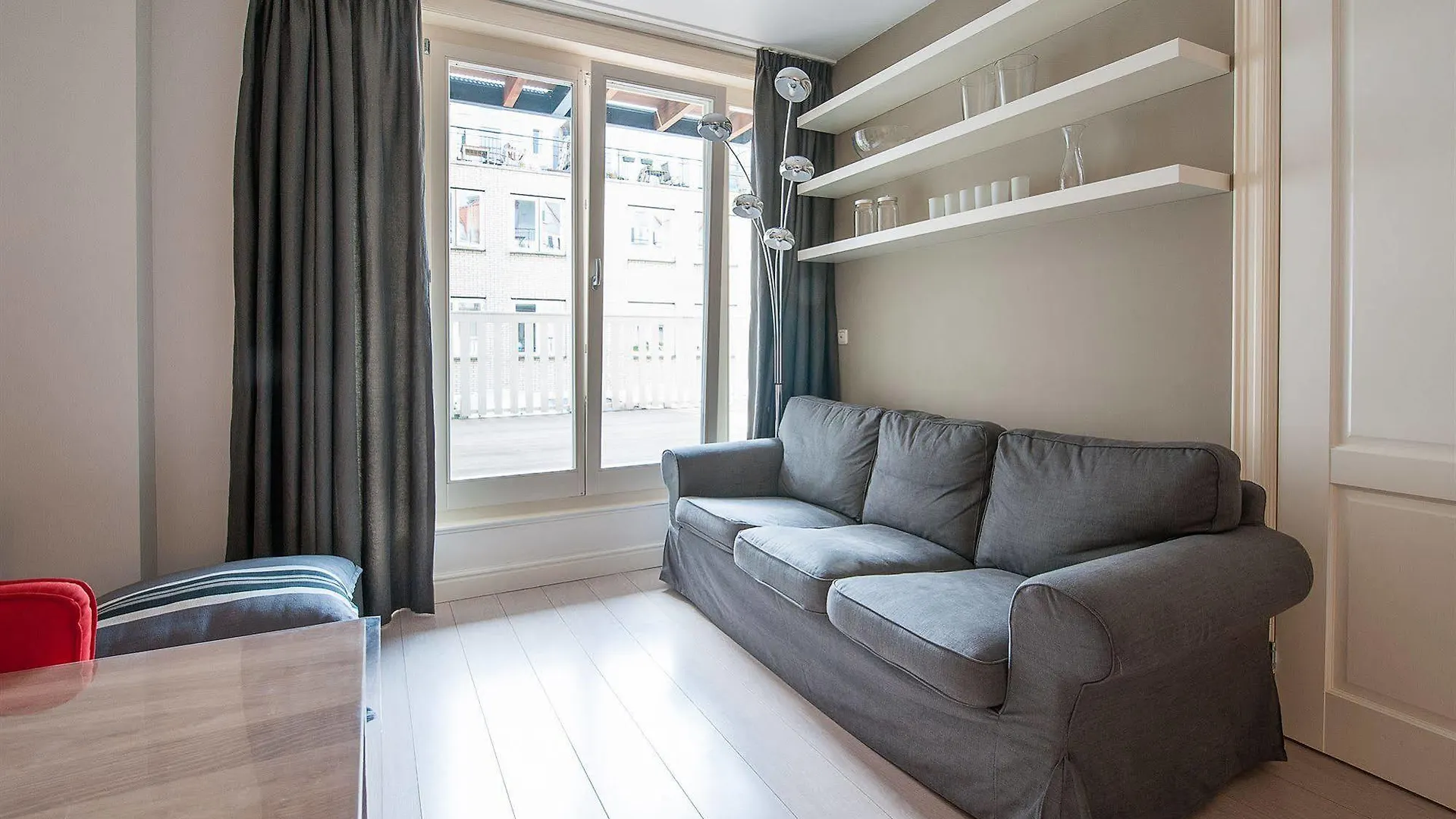 Short Stay Group Dapper Market Serviced Apartments Amsterdam